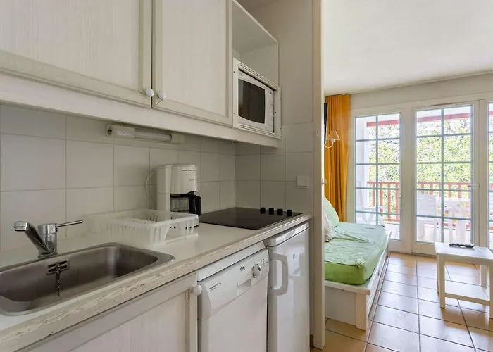 Moderne Avec Piscine Et Parking, Proche Corniche Basque - Fr-1-2-303 アパート *