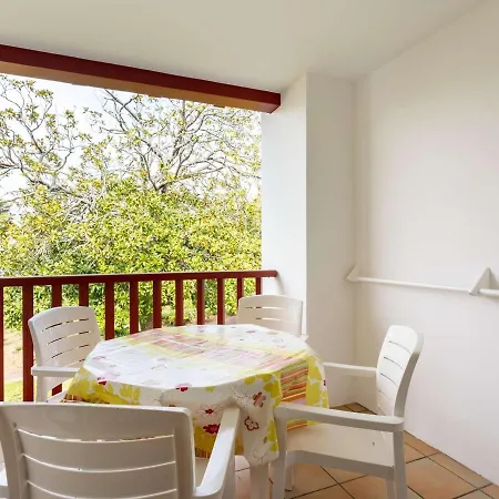 Moderne Avec Piscine, Parc Naturel Pres De La Corniche A Hendaye - Fr-1-2-303 Apartamento Urrugne