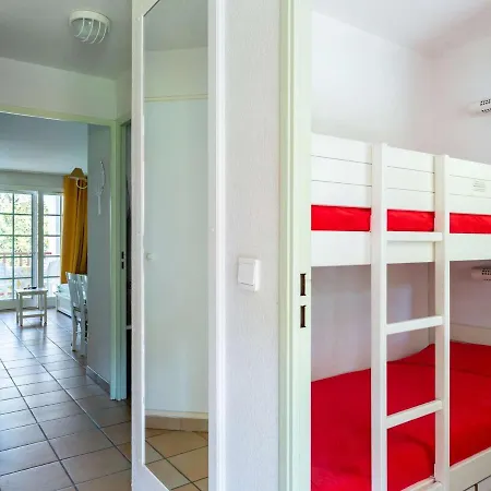 Appartement Moderne Avec Piscine, Parc Naturel Près De La Corniche à Hendaye - Fr-1-2-303 Urrugne
