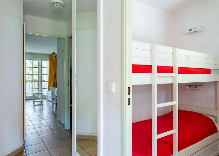 شقة Moderne Avec Piscine Et Parking, Proche Corniche Basque - Fr-1-2-303 يورونْيِ